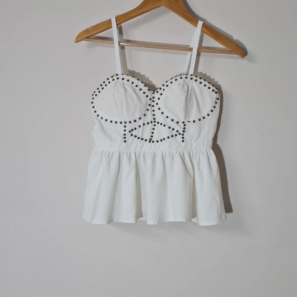 Size- M, Ally party wear bustier - Picture 2 of 5
